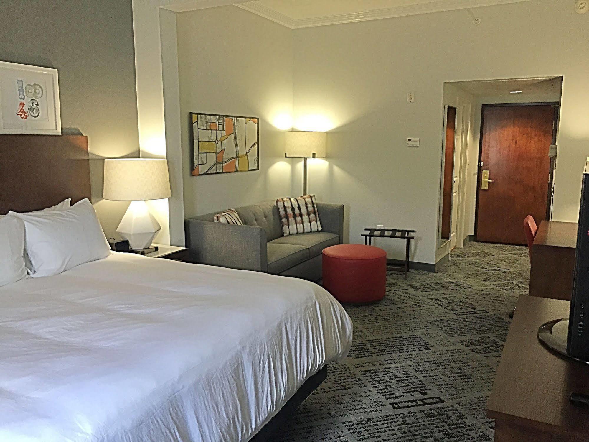 Pace Hotel