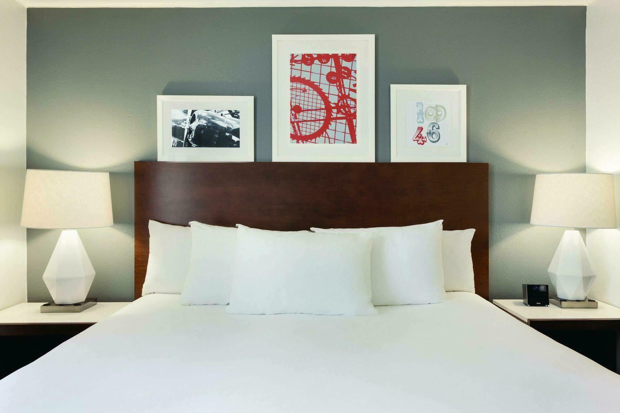 Pace Hotel 4*