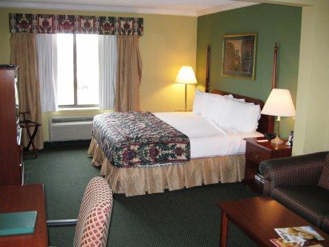 Pace Hotel Addison