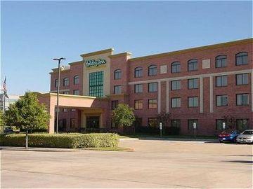 Pace Hotel 4*