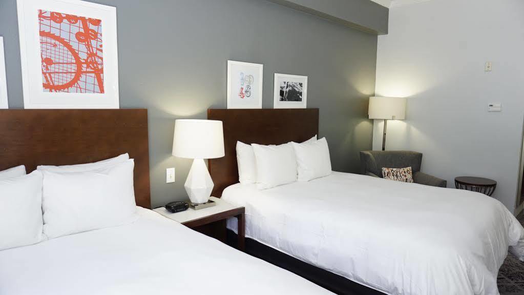 Pace Hotel 4*